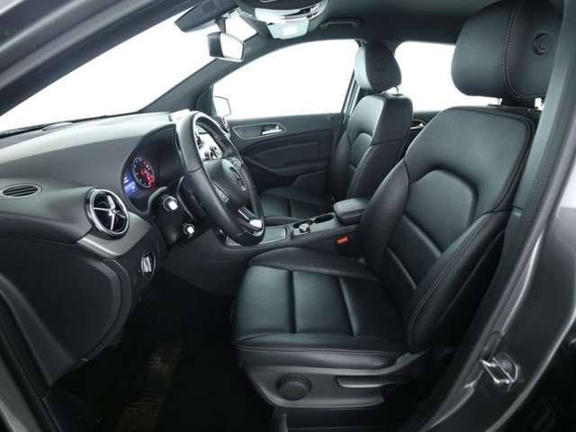 Left hand drive MERCEDES B CLASS 180 Automatic Sport